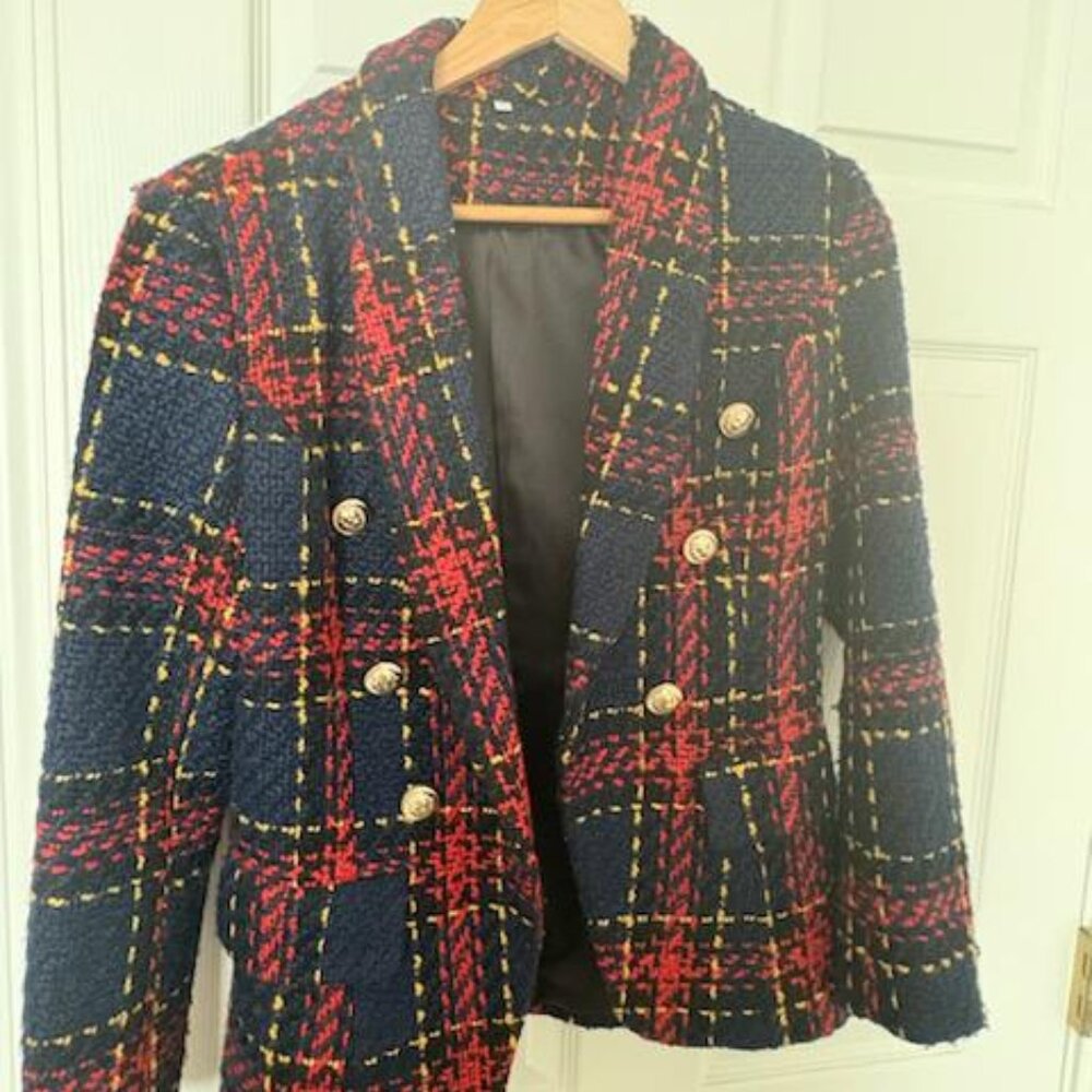 NEW BLAZER NEVER WORN